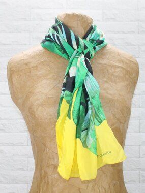 VINCE CAMUTO Scarf Silk Blend Tropical Palm Leaf Print Green Yellow 14 x 68